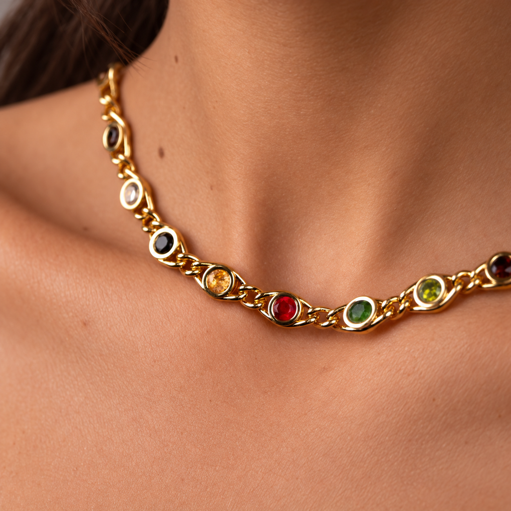 Colar Chloé Banhado em Ouro 18k