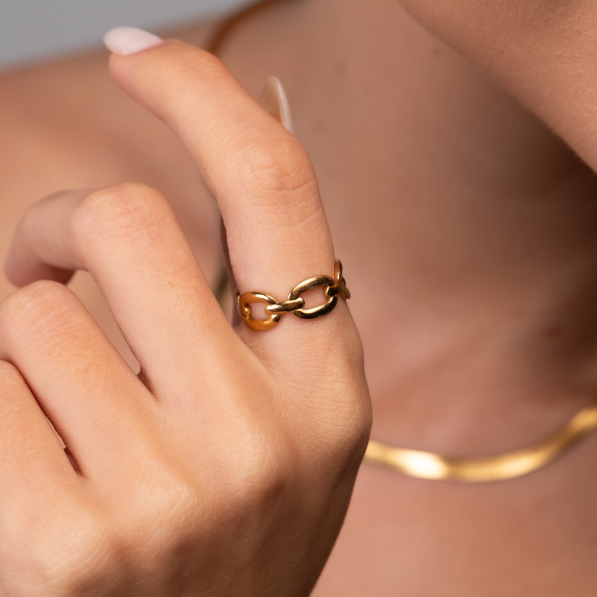 Anel Ajustável Elo Banhado em Ouro 18K