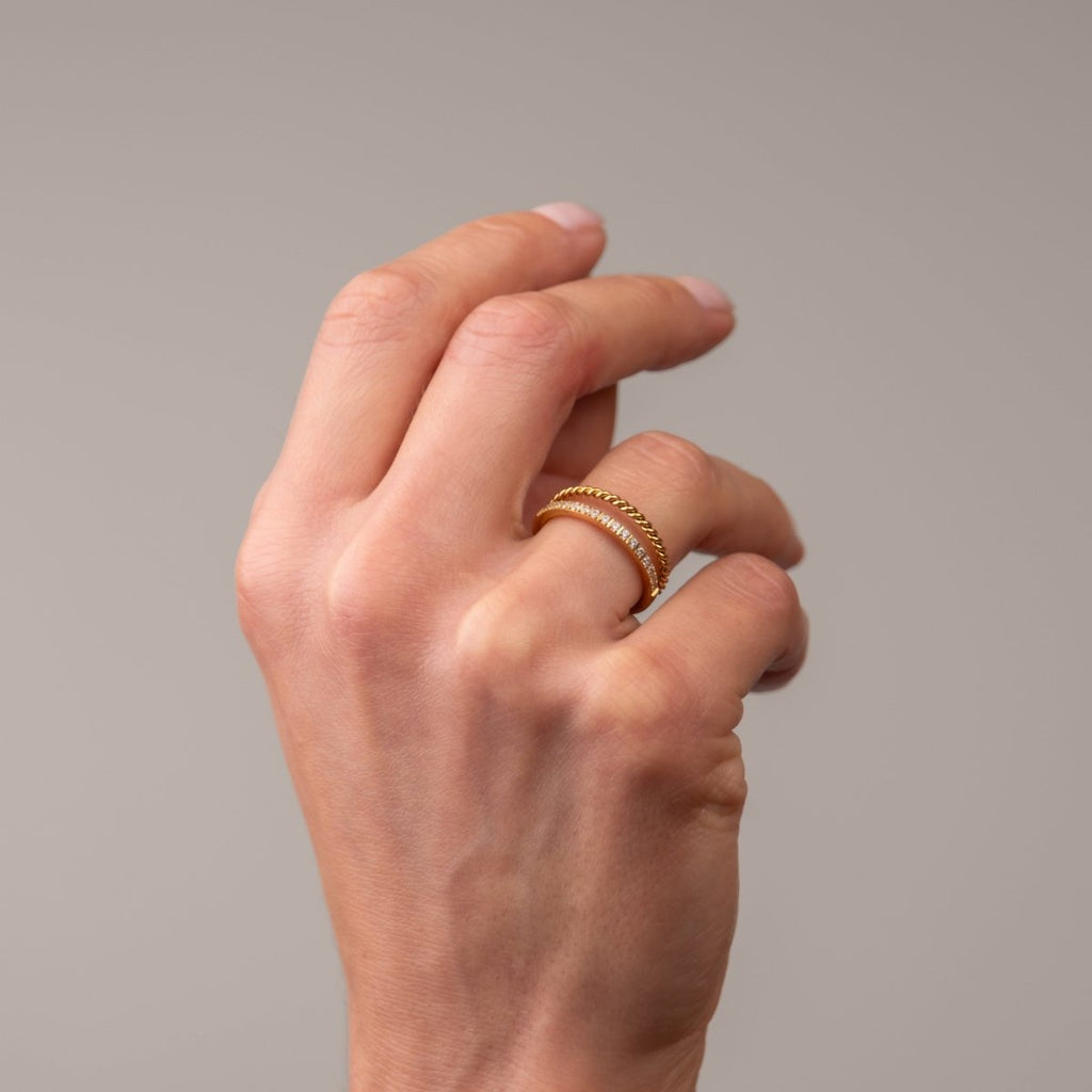Anel Aurora Cristais Banhado em Ouro 18k