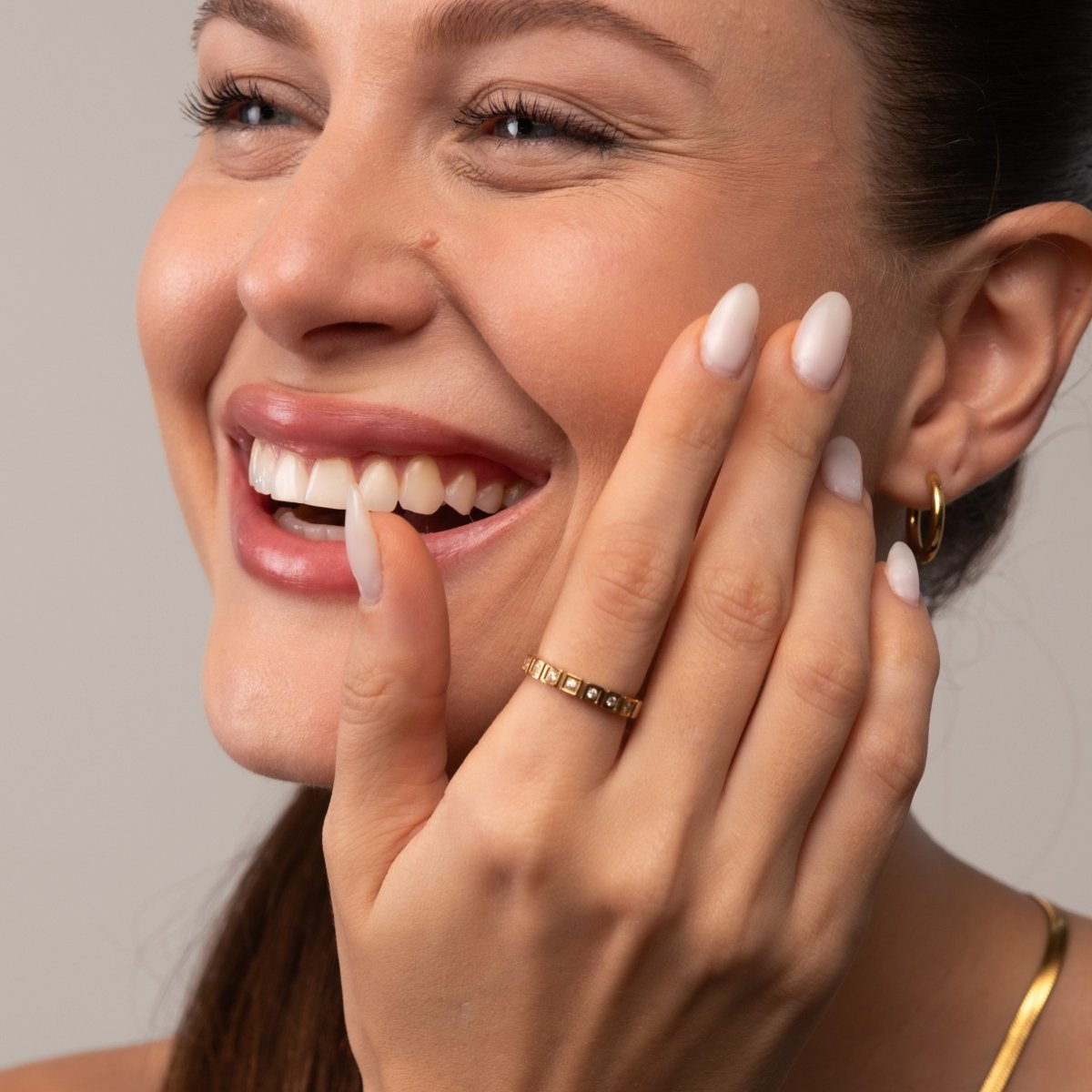 Anel Blocos de Pedra Banhado em Ouro 18K
