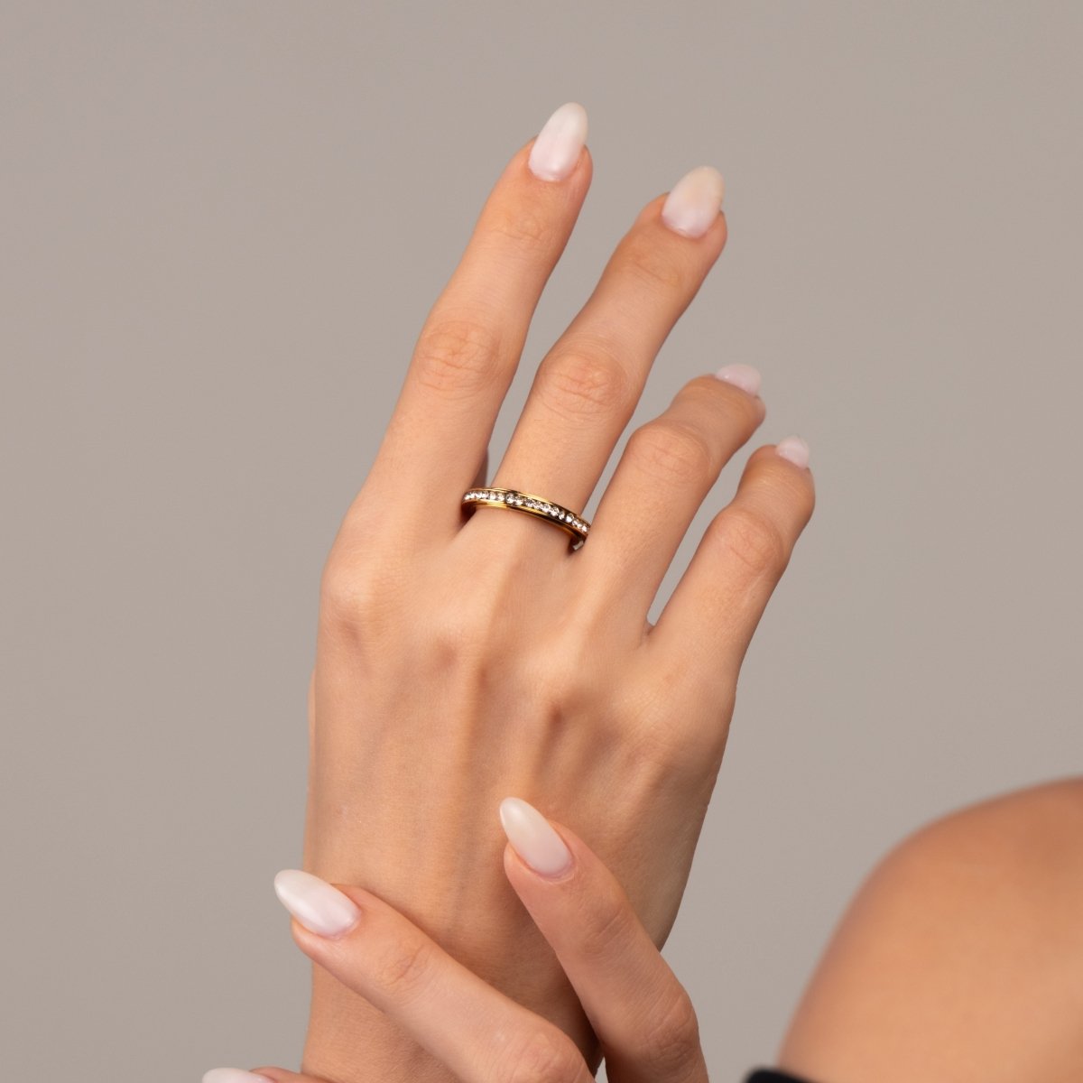 Anel Brilhante Rotativo Banhado em Ouro 18k