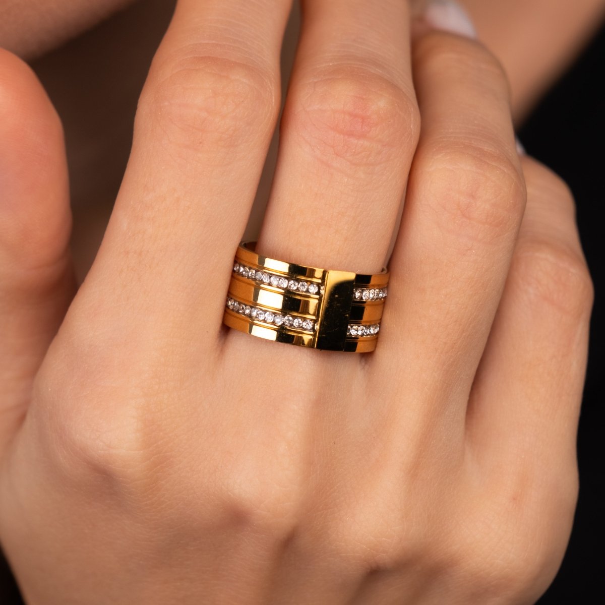 Anel Caviar Stack Banhado em Ouro 18K
