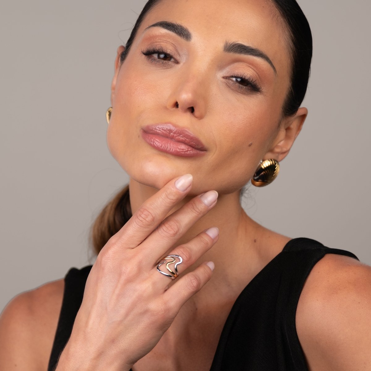 Anel Harmonia Dual Ajustável com Mix de Banhos Dourado e Prata