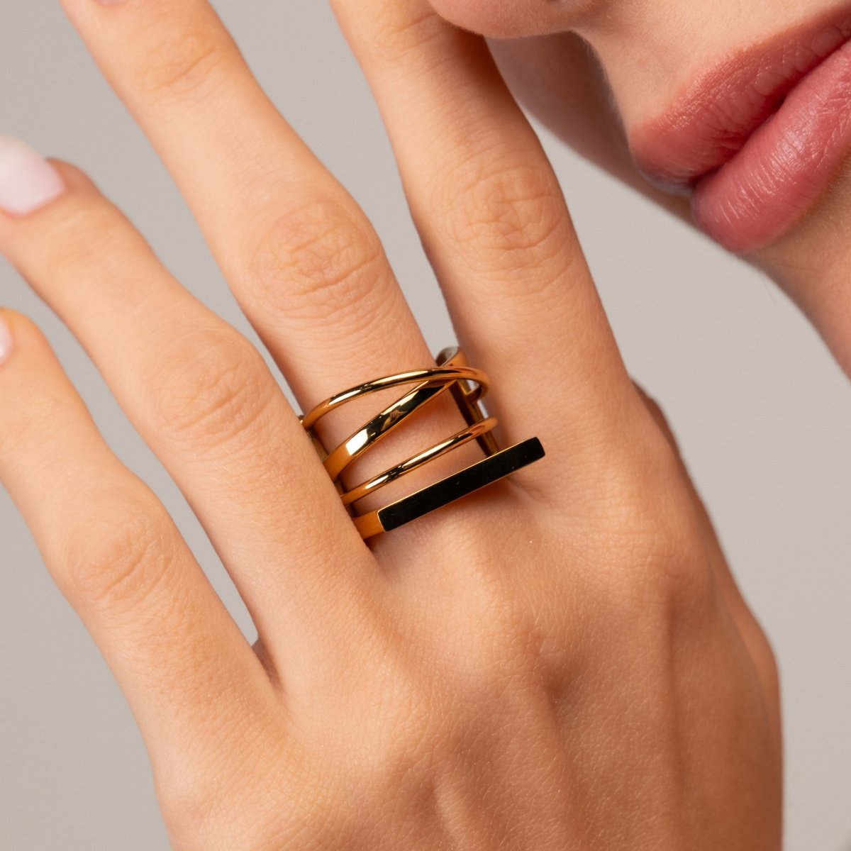 Anel Haute Banhado em Ouro 18K