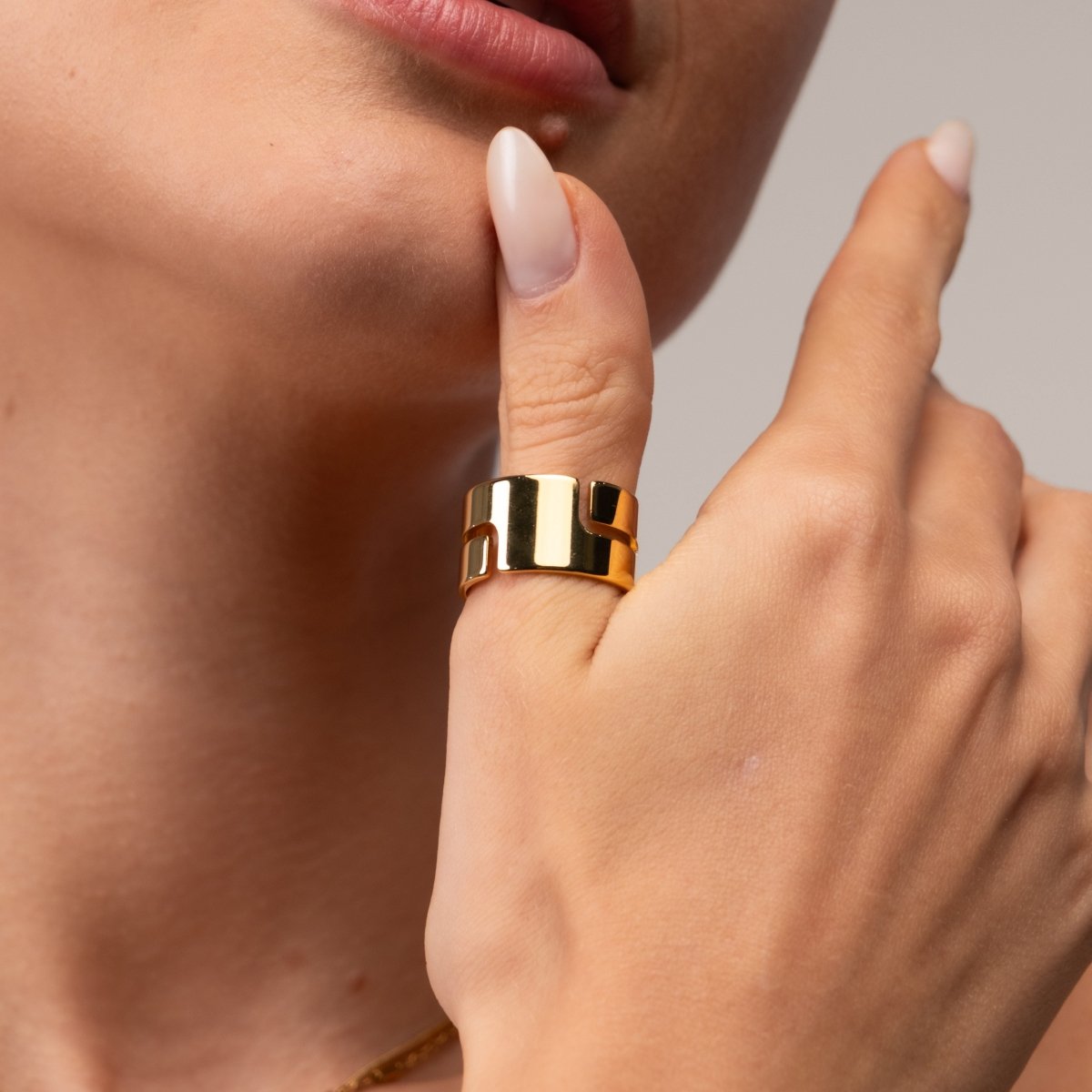 Anel Hi-lo Chunky Banhado em Ouro 18K
