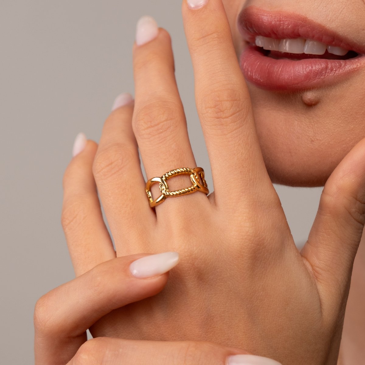 Anel Link Ajustável Banhado em Ouro 18k