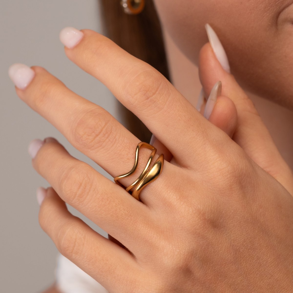 Anel Ondas Ajustável Banhado em Ouro 18K