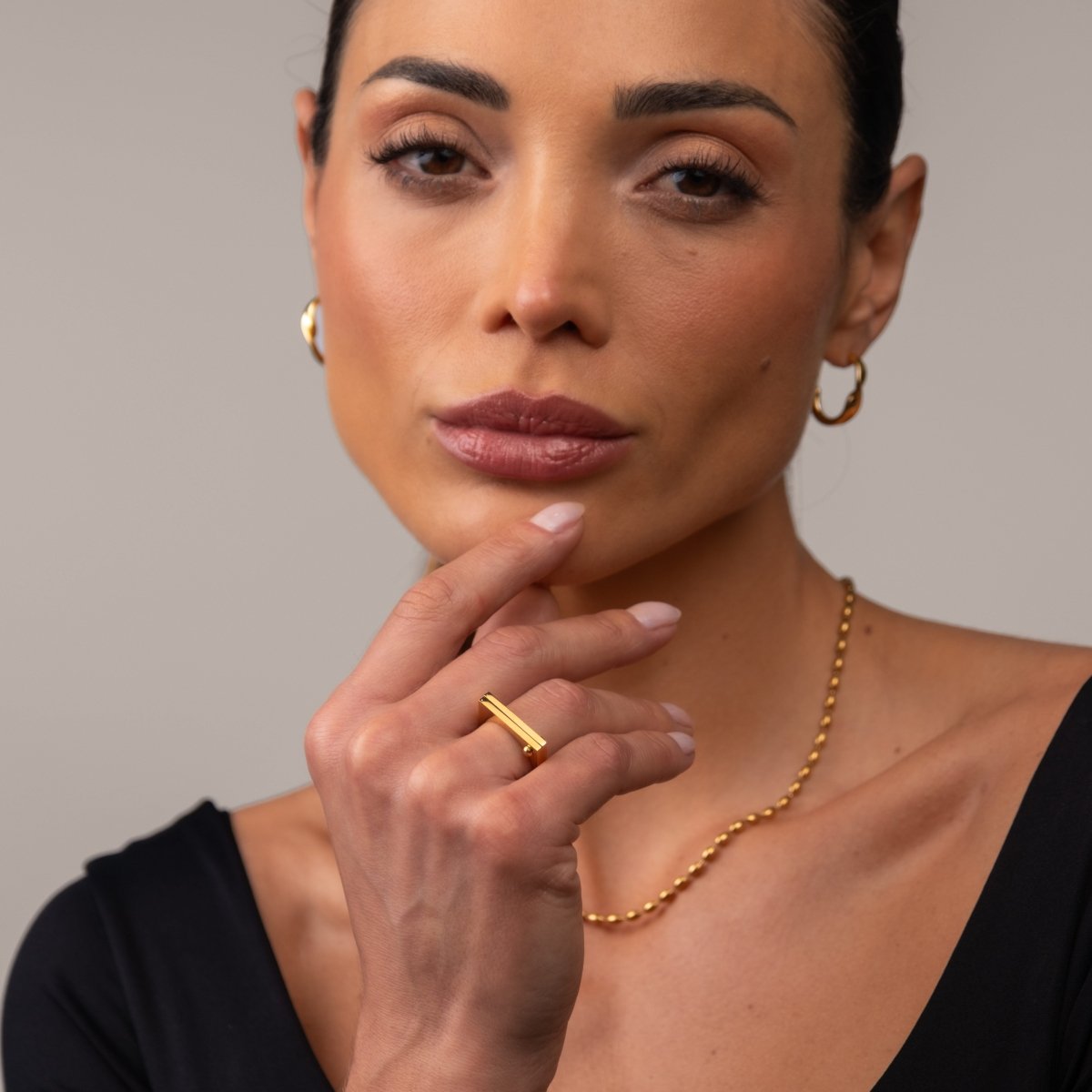 Anel Parafuso Plano Banhado em Ouro 18k