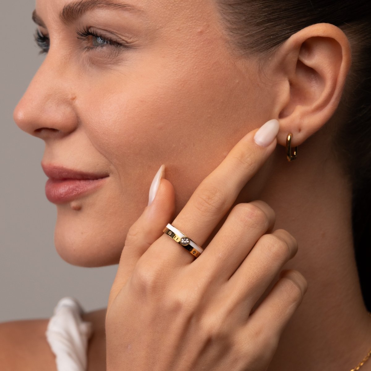 Anel Rainha Pedra Cristal Banhado em Ouro 18k