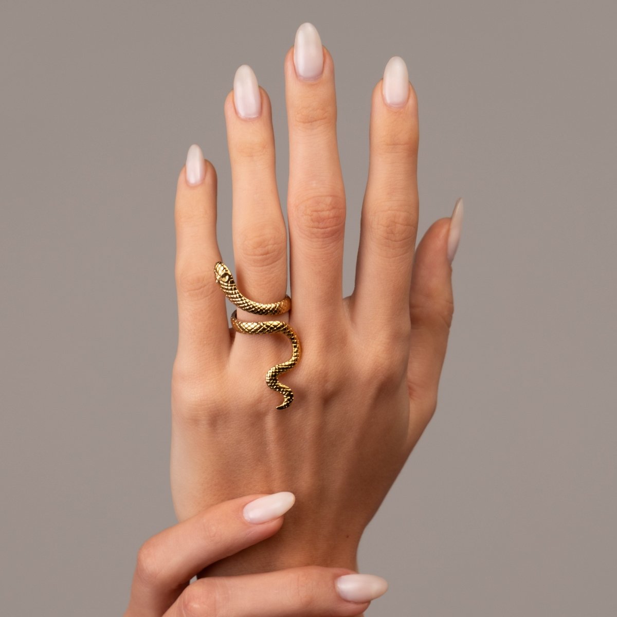 Anel Serpente Ajustável Banhado em Ouro 18K