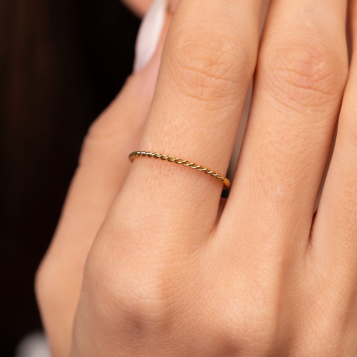 Anel Twist Banhado em Ouro 18K