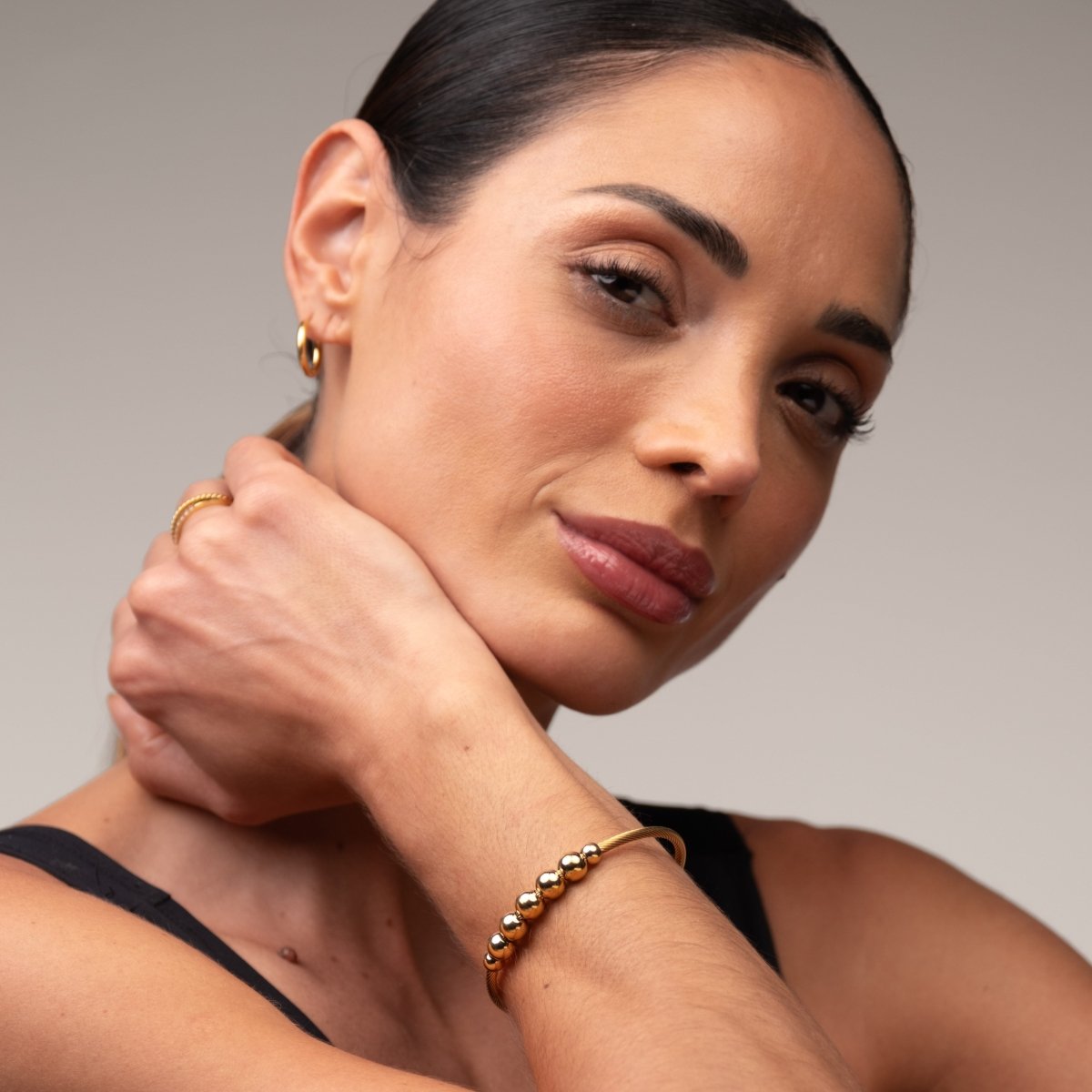 Bracelete Anti-stress Ajustável Esferas Banhado em Ouro 18K