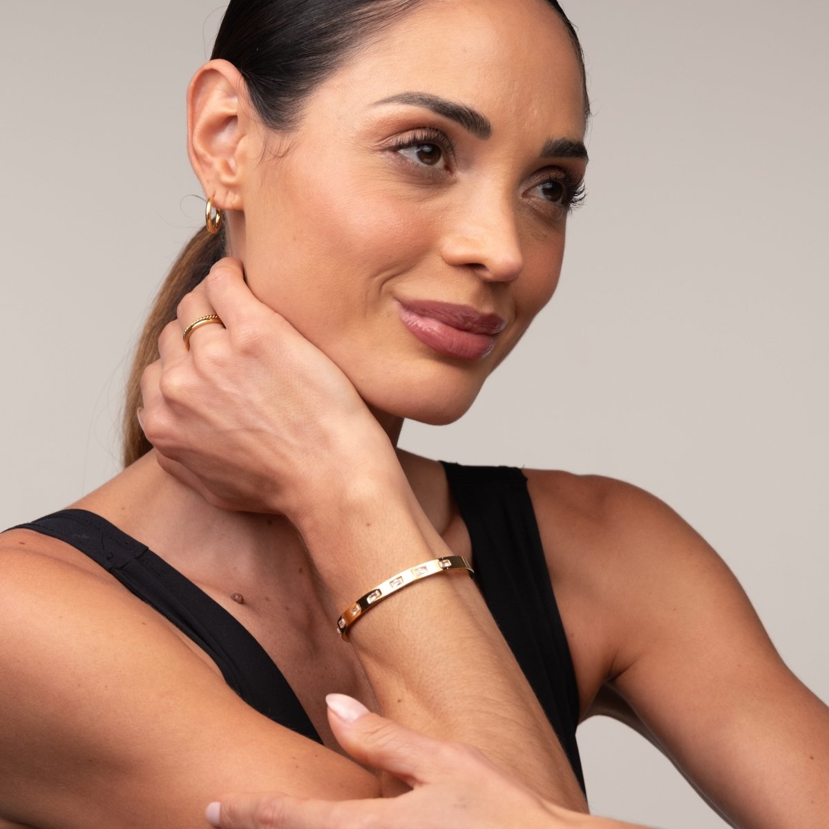 Bracelete Carved Banhado em Ouro 18k
