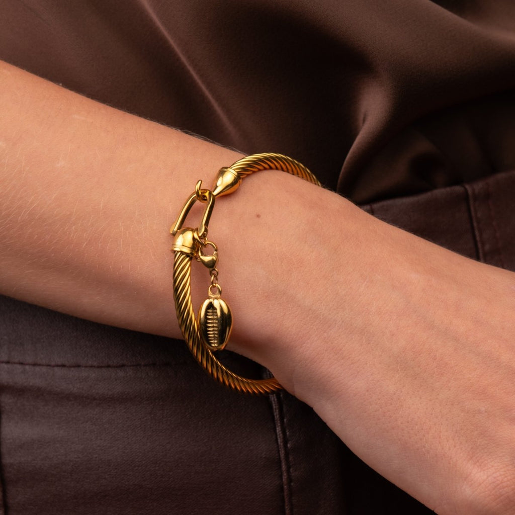 Bracelete Concha Hana Banhado em Ouro 18K