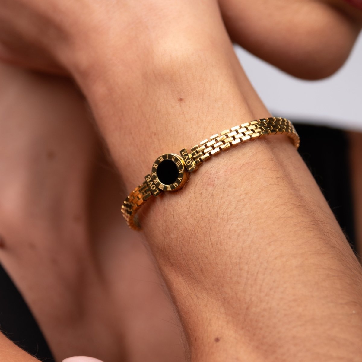 Bracelete Hera Pedra Onix Banhado em Ouro 18K