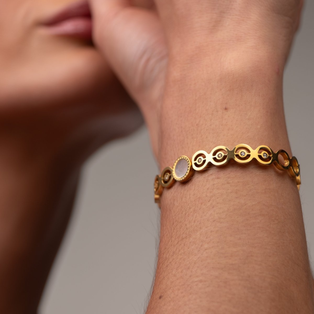 Bracelete Olivia Pedra Zircônia Banhado em Ouro 18k