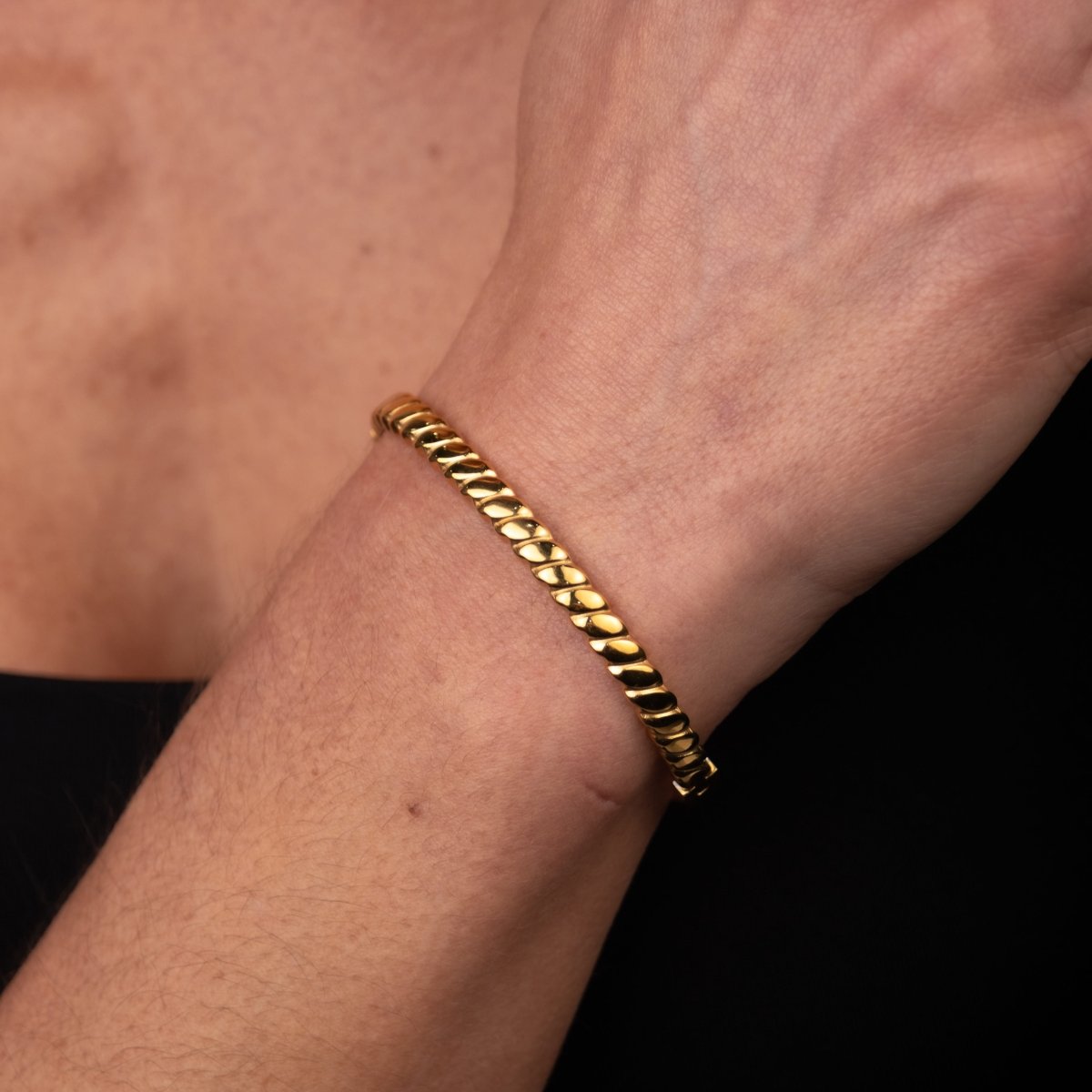 Bracelete Pisa Banhado em Ouro 18k