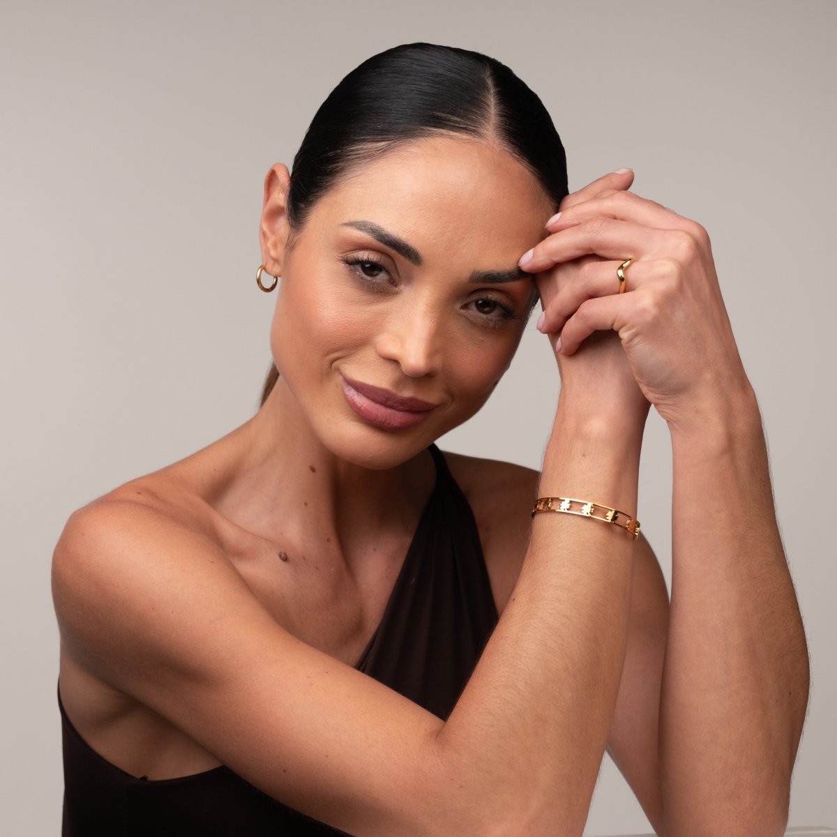 Bracelete Trevo Vazado Banhado em Ouro 18K
