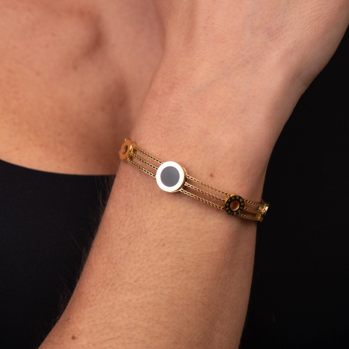 Bracelete Tríplice Ônix Banhado em Ouro 18k