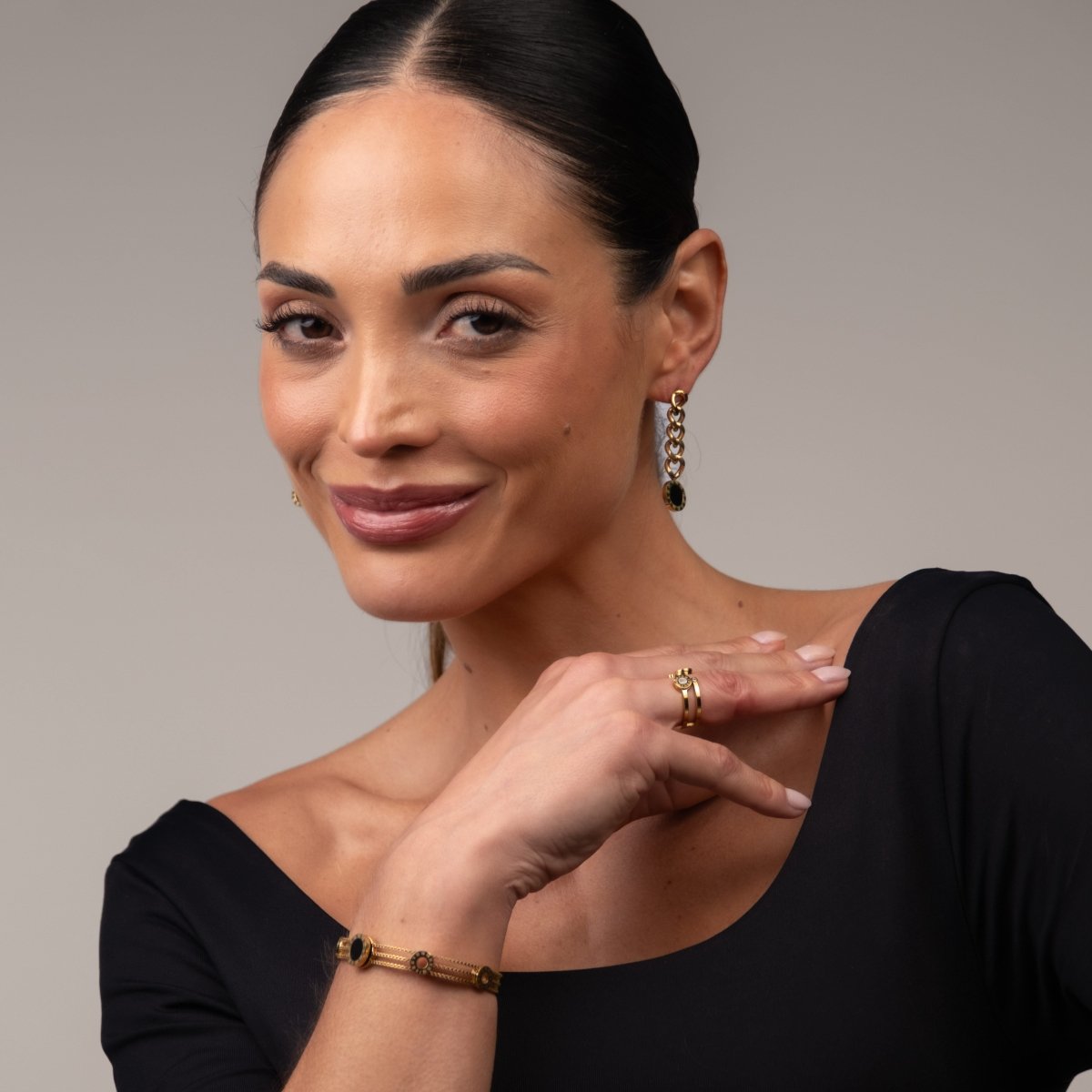 Bracelete Tríplice Ônix Banhado em Ouro 18k