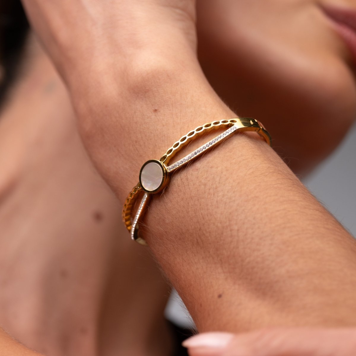 Bracelete Venus Banhado em Ouro 18k