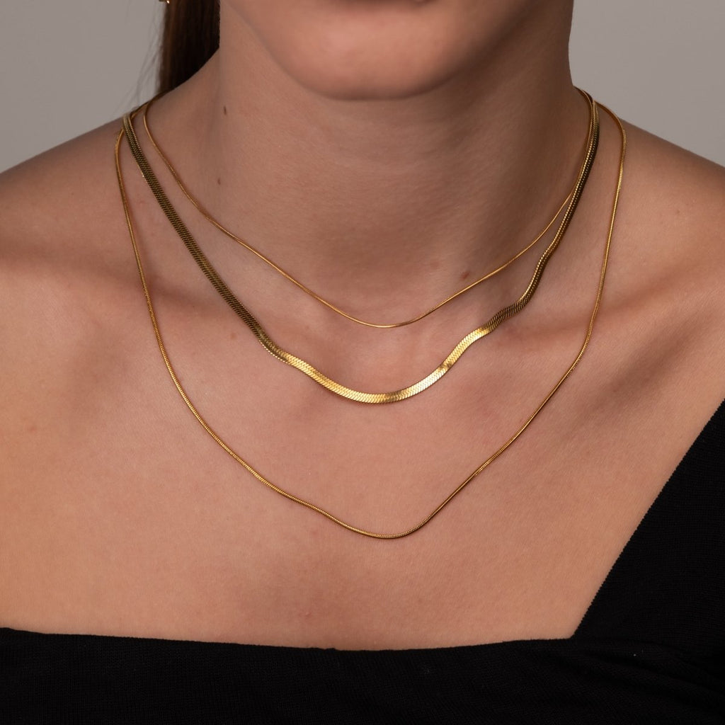 Colar Celina Trio Camadas Malha Banhado em Ouro 18K