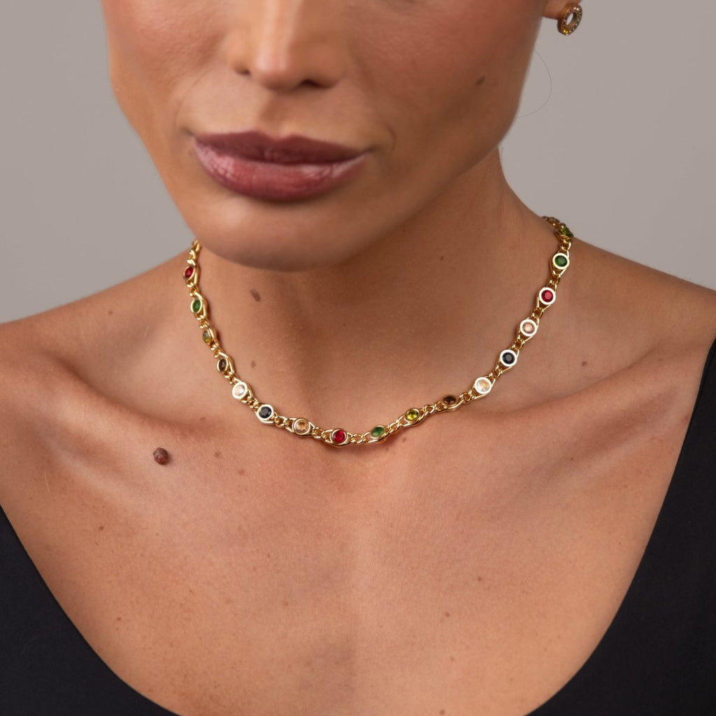 Colar Chloé Banhado em Ouro 18k