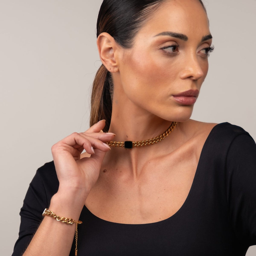 Colar Corrente Pedra Onix Quadrada Banhado em Ouro 18K
