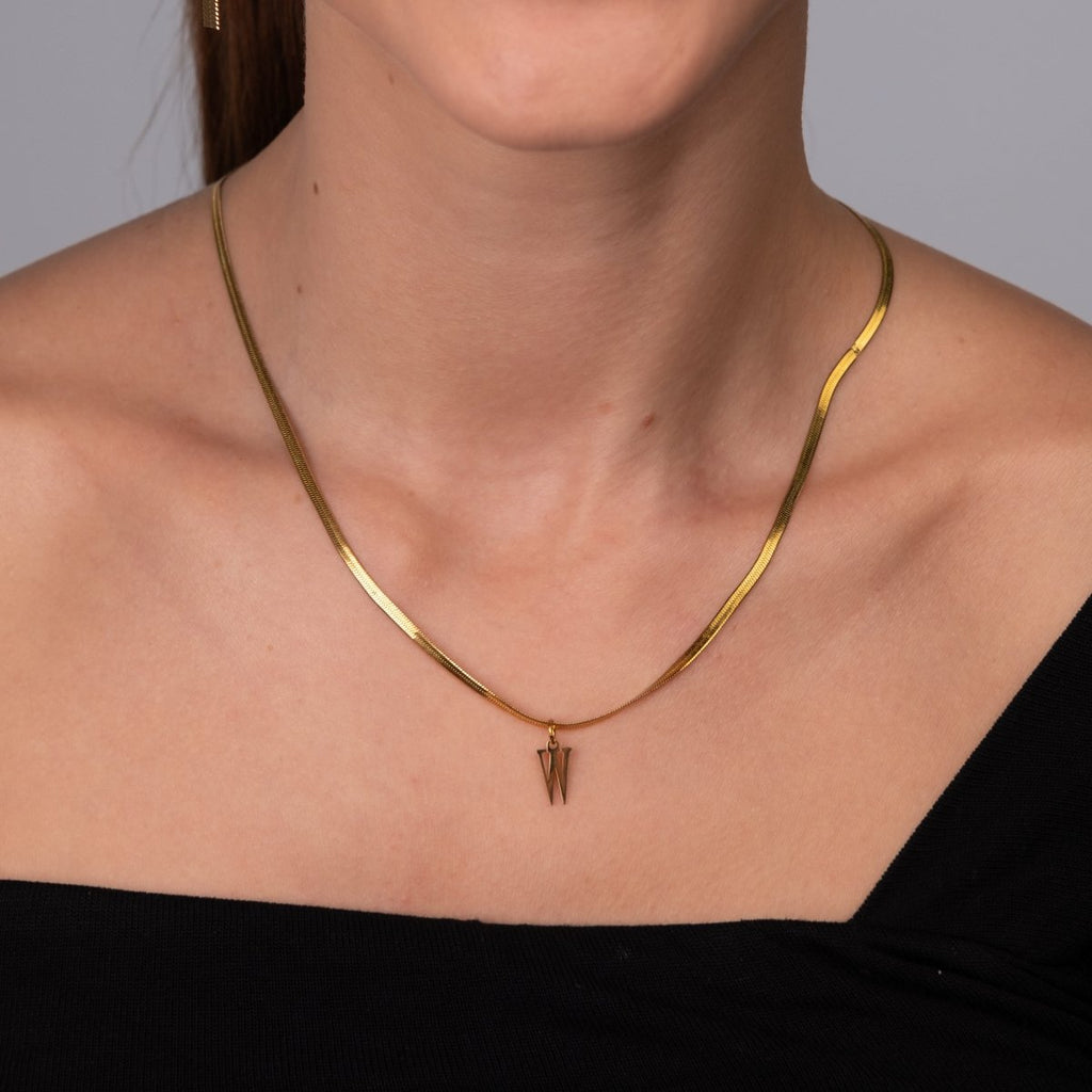 Colar Letra Inicial Malha Banhado em Ouro 18K