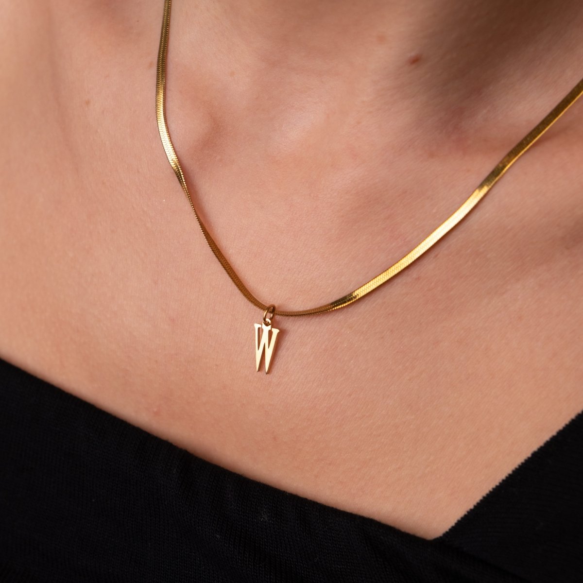 Colar Letra Inicial Malha Banhado em Ouro 18K