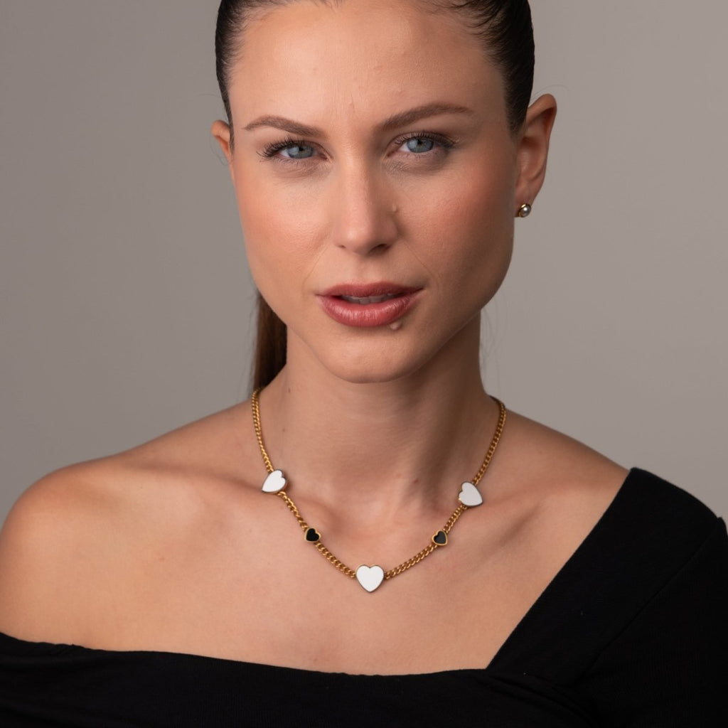 Colar Love Glow Monocromático Banhado em Ouro 18K