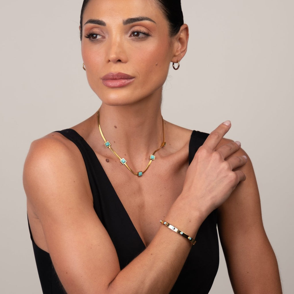 Colar Malha Pedra Aqua Banhado em Ouro 18K