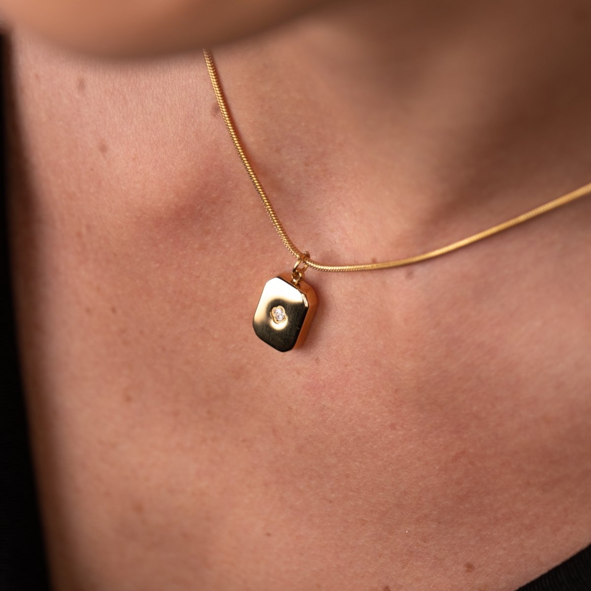 Colar Shine Pingente Banhado em Ouro 18k