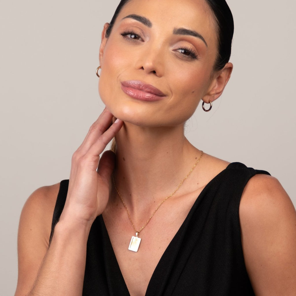 Colar Sunrise Pingente Nascer do Sol Banhado em Ouro 18K