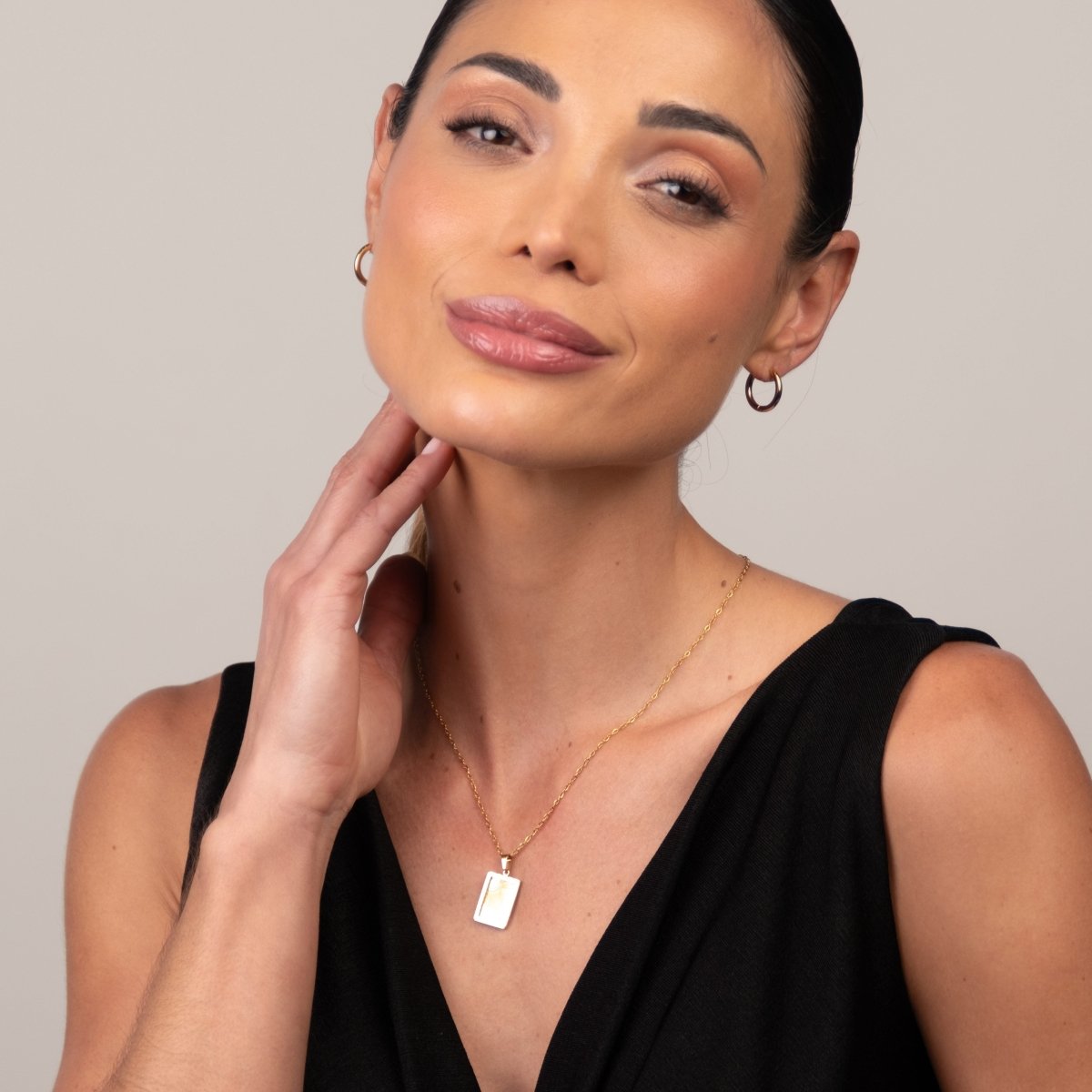 Colar Sunrise Pingente Nascer do Sol Banhado em Ouro 18K