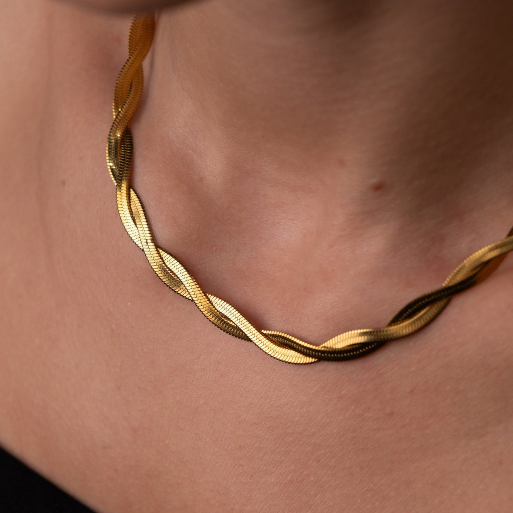 Colar Twist Banhado em Ouro 18K