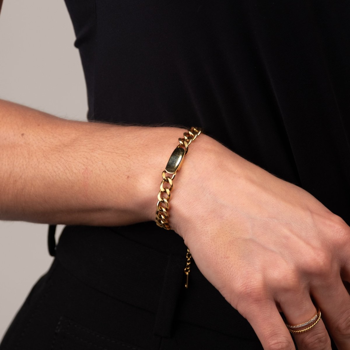 Pulseira de Corrente Pingente Retangular Banhada em Ouro 18k