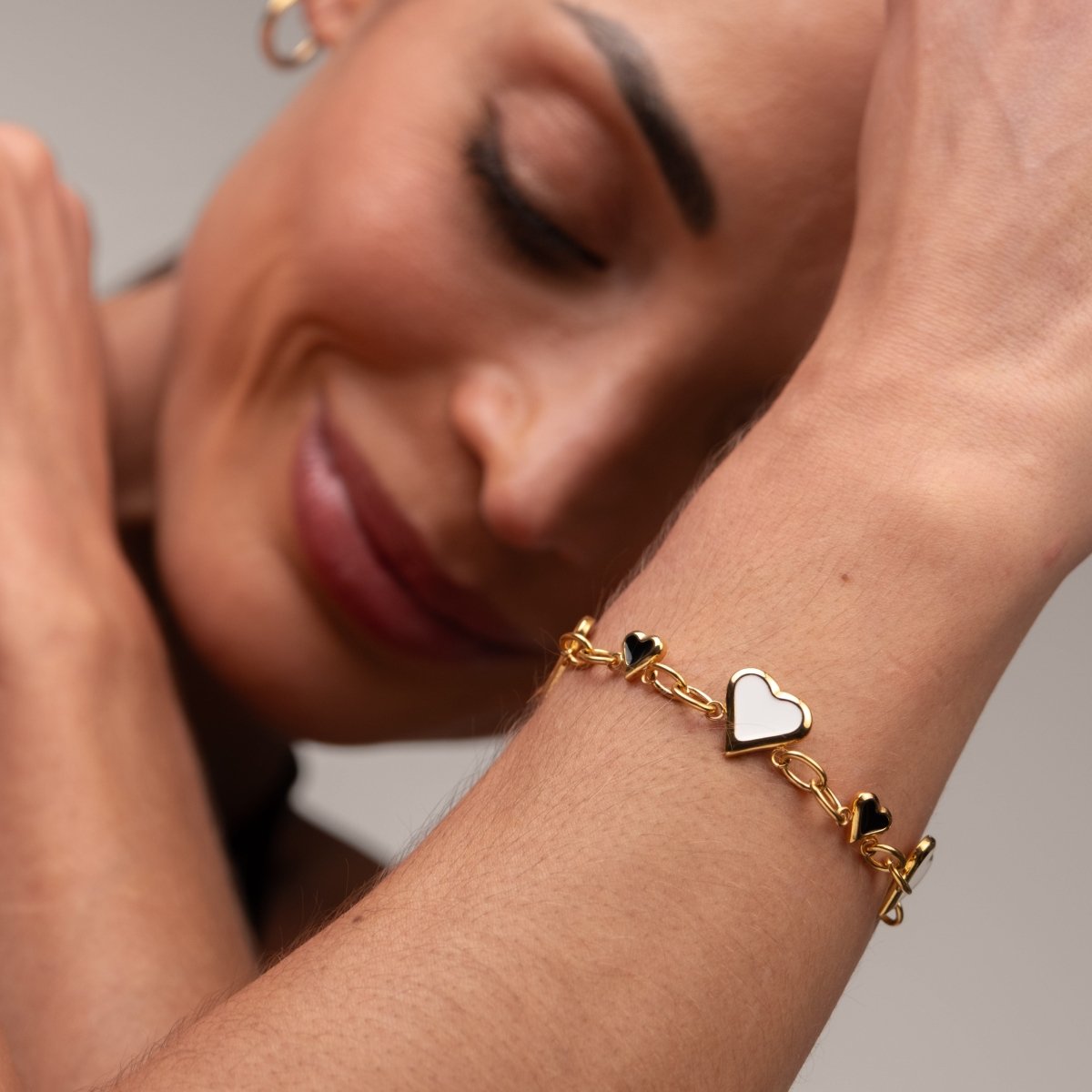 Pulseira Love Glow Monocromático Banhado em Ouro 18K
