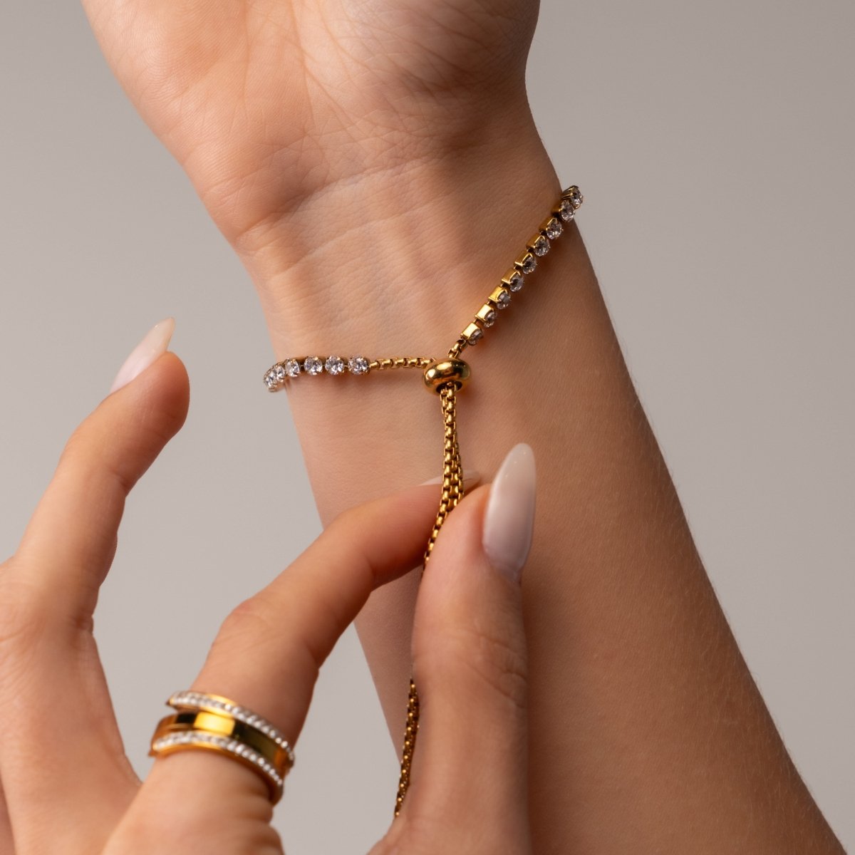 Pulseira Riviera Puket Ajustável Banhado em Ouro 18k