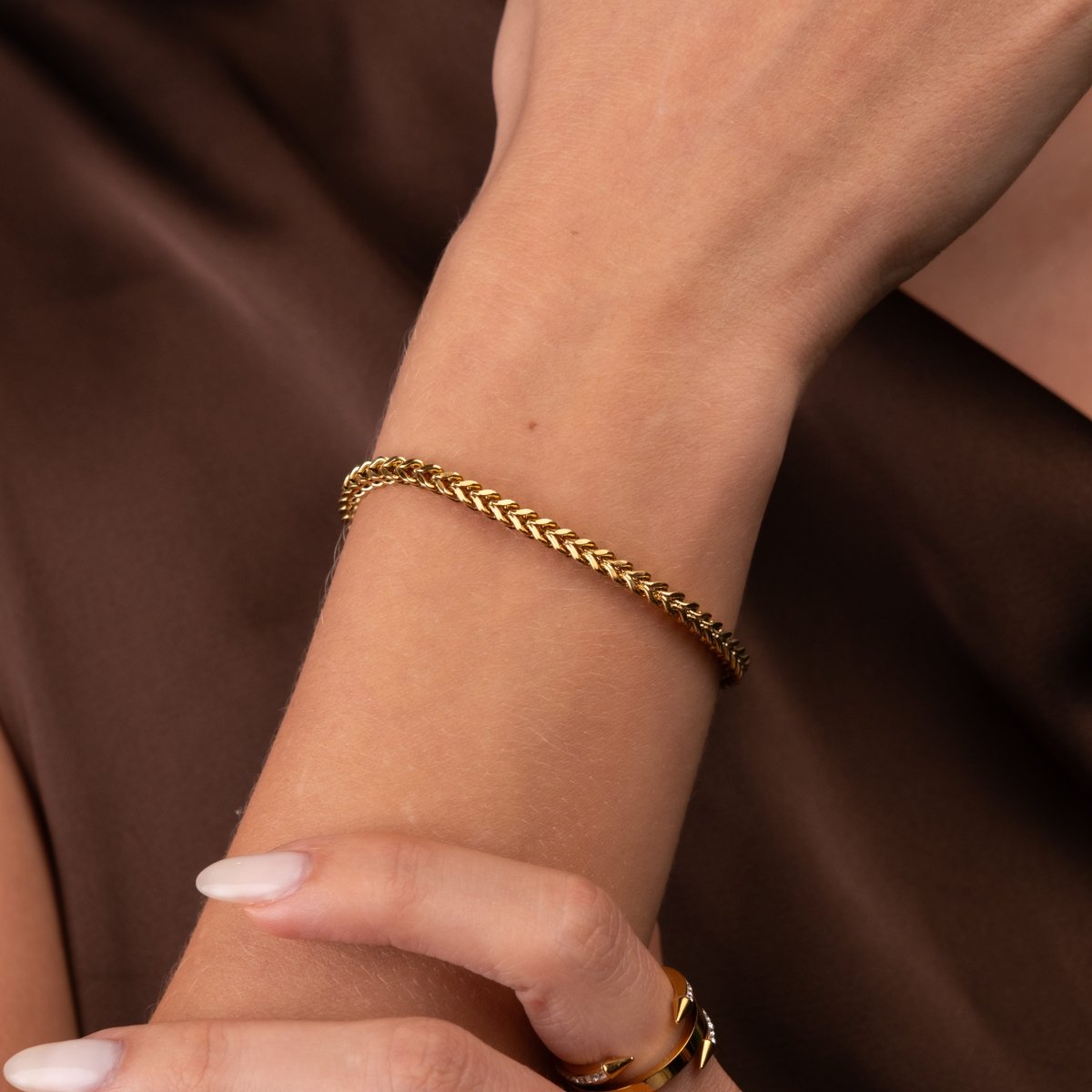 Pulseira Trama Ajustável Banhado em Ouro 18k